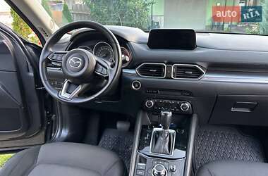 Позашляховик / Кросовер Mazda CX-5 2018 в 