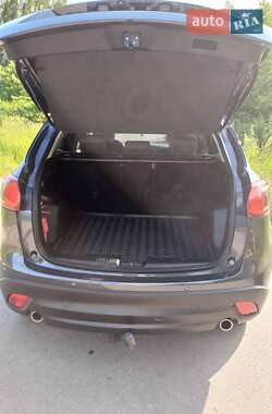 Позашляховик / Кросовер Mazda CX-5 2014 в 
