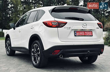 Позашляховик / Кросовер Mazda CX-5 2015 в 
