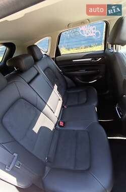 Позашляховик / Кросовер Mazda CX-5 2019 в 