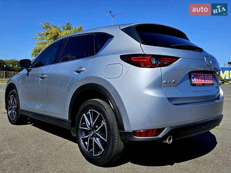 Позашляховик / Кросовер Mazda CX-5 2017 в Дніпрі