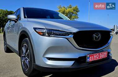 Позашляховик / Кросовер Mazda CX-5 2017 в 