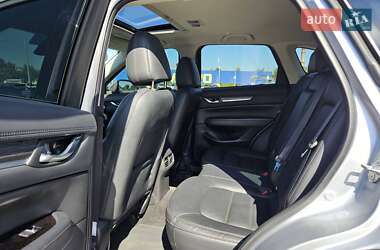 Позашляховик / Кросовер Mazda CX-5 2017 в 