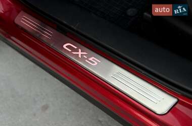 Позашляховик / Кросовер Mazda CX-5 2013 в 