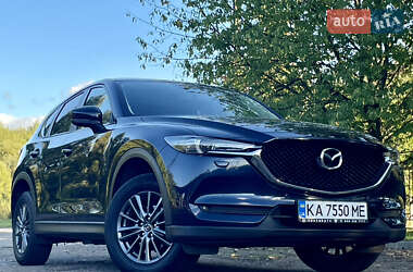 Позашляховик / Кросовер Mazda CX-5 2019 в 