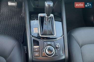 Позашляховик / Кросовер Mazda CX-5 2019 в 