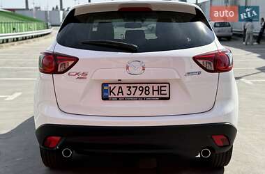 Позашляховик / Кросовер Mazda CX-5 2017 в 