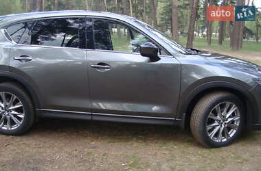 Позашляховик / Кросовер Mazda CX-5 2020 в 
