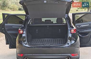 Позашляховик / Кросовер Mazda CX-5 2020 в 