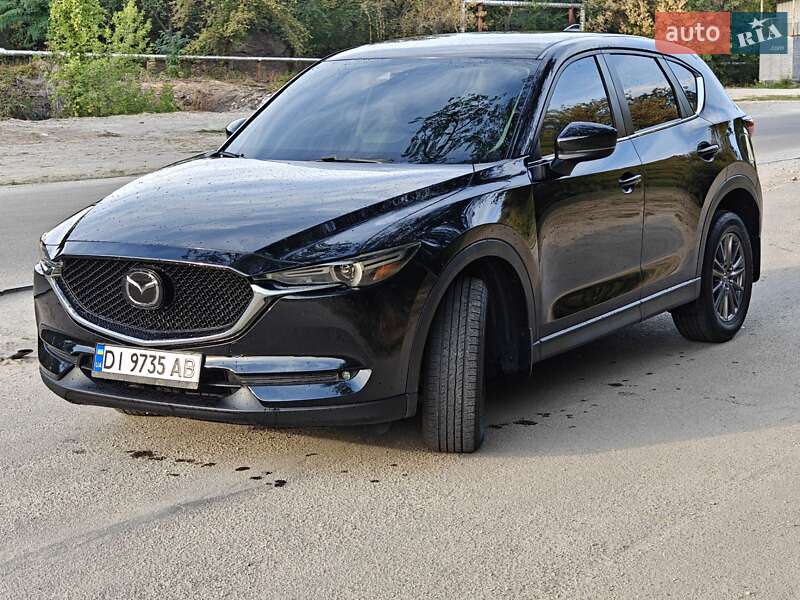 Позашляховик / Кросовер Mazda CX-5 2020 в 