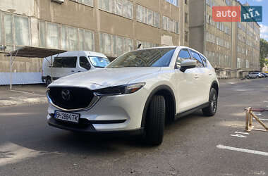 Позашляховик / Кросовер Mazda CX-5 2020 в 