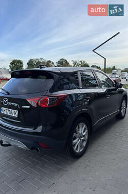 Позашляховик / Кросовер Mazda CX-5 2014 в 