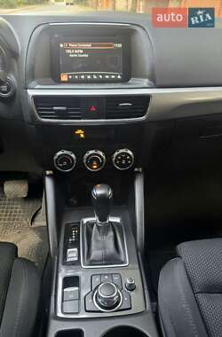 Внедорожник / Кроссовер Mazda CX-5 2015 в 