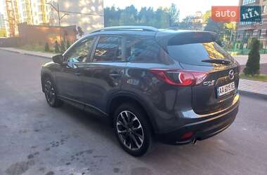 Позашляховик / Кросовер Mazda CX-5 2016 в 