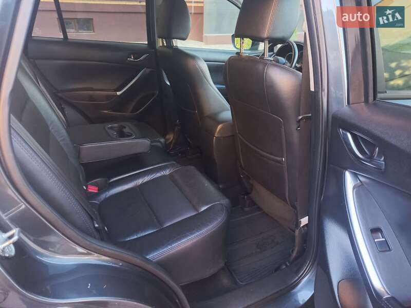 Внедорожник / Кроссовер Mazda CX-5 2016 в Киеве