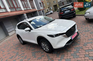 Внедорожник / Кроссовер Mazda CX-5 2024 в 