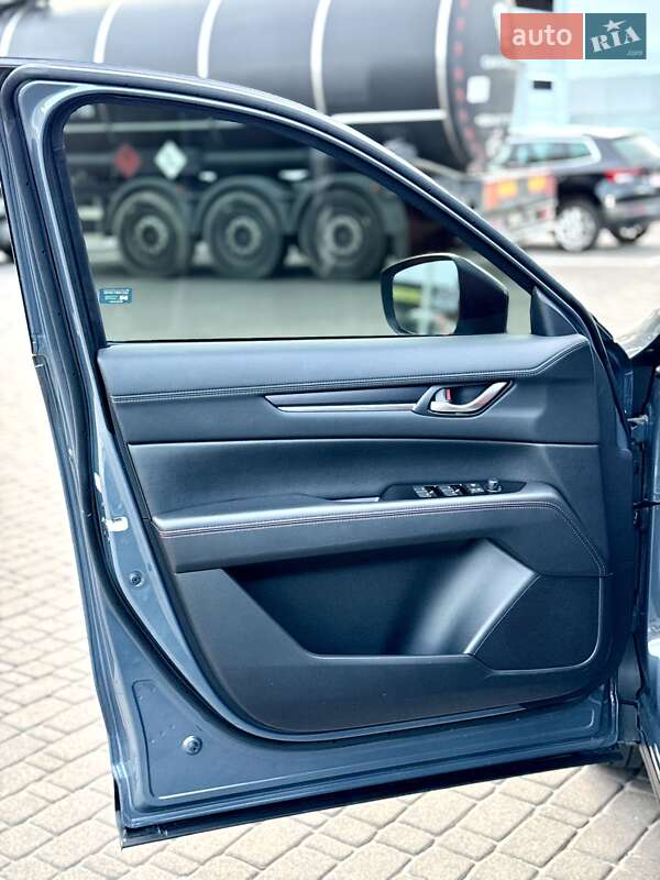 Внедорожник / Кроссовер Mazda CX-5 2024 в Киеве