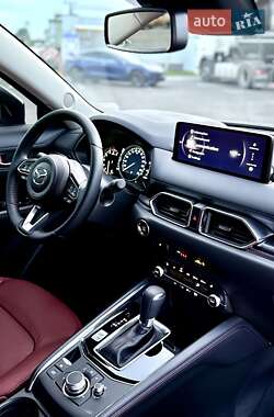 Внедорожник / Кроссовер Mazda CX-5 2024 в 