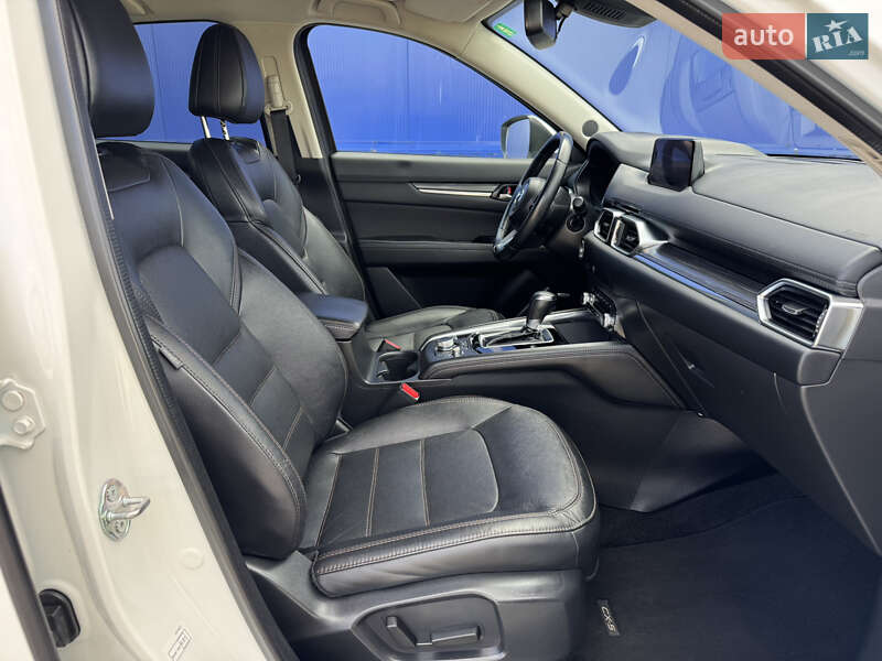 Позашляховик / Кросовер Mazda CX-5 2019 в Дубні