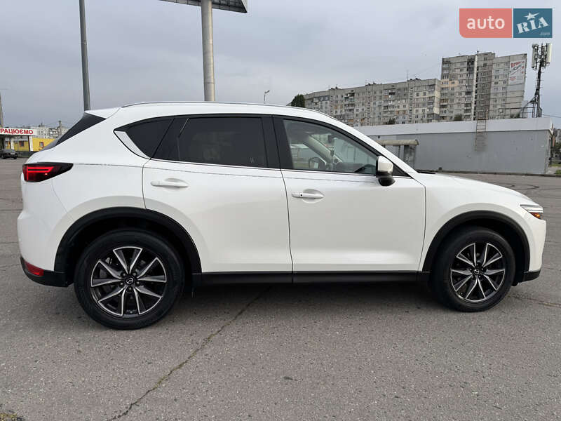 Внедорожник / Кроссовер Mazda CX-5 2018 в Харькове