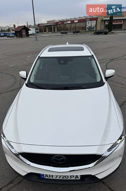 Внедорожник / Кроссовер Mazda CX-5 2018 в 