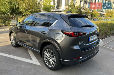 Внедорожник / Кроссовер Mazda CX-5 2023 в 