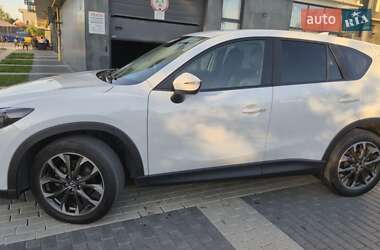 Внедорожник / Кроссовер Mazda CX-5 2015 в 