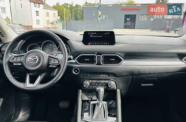 Позашляховик / Кросовер Mazda CX-5 2018 в 