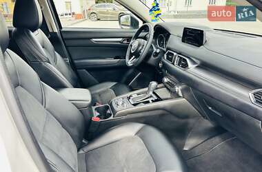Позашляховик / Кросовер Mazda CX-5 2018 в 