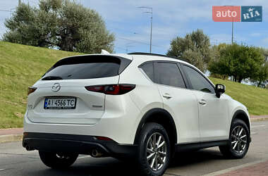 Внедорожник / Кроссовер Mazda CX-5 2023 в 