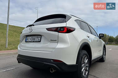 Внедорожник / Кроссовер Mazda CX-5 2023 в 