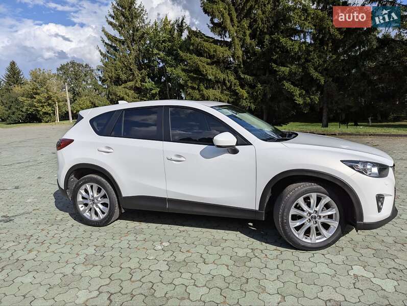 Позашляховик / Кросовер Mazda CX-5 2014 в Дубні