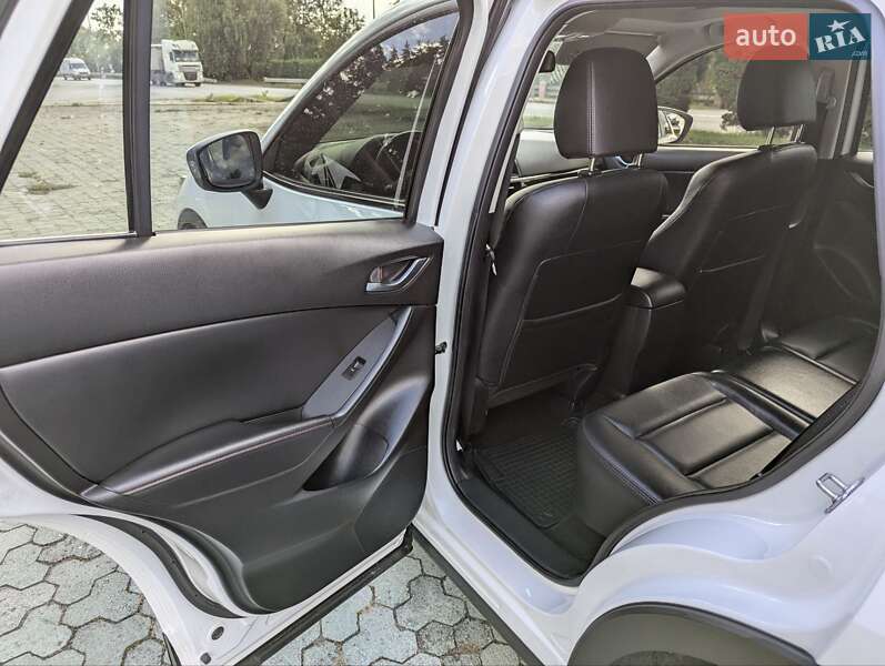 Позашляховик / Кросовер Mazda CX-5 2014 в Дубні