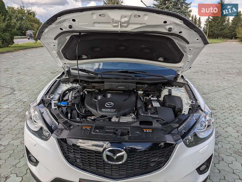 Позашляховик / Кросовер Mazda CX-5 2014 в Дубні