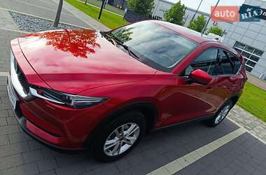 Внедорожник / Кроссовер Mazda CX-5 2017 в 