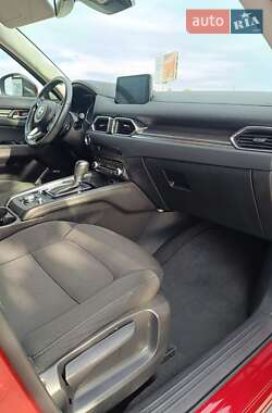 Внедорожник / Кроссовер Mazda CX-5 2017 в 
