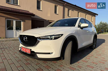 Внедорожник / Кроссовер Mazda CX-5 2018 в 