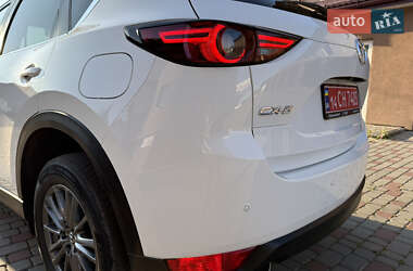 Внедорожник / Кроссовер Mazda CX-5 2018 в 