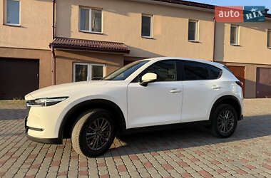 Внедорожник / Кроссовер Mazda CX-5 2018 в 