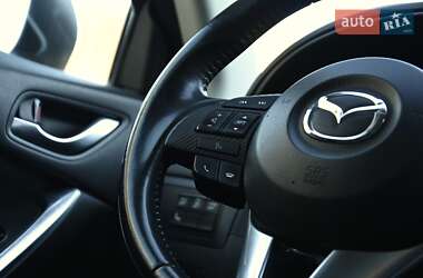 Позашляховик / Кросовер Mazda CX-5 2016 в 