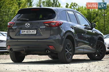 Позашляховик / Кросовер Mazda CX-5 2016 в 