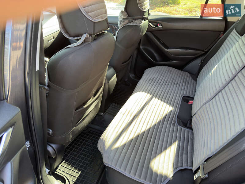 Внедорожник / Кроссовер Mazda CX-5 2015 в Каменском