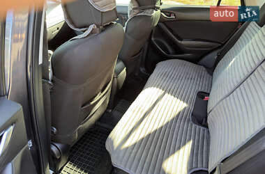 Позашляховик / Кросовер Mazda CX-5 2015 в 