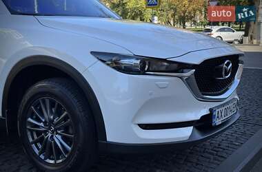 Позашляховик / Кросовер Mazda CX-5 2021 в 