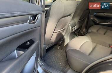Позашляховик / Кросовер Mazda CX-5 2018 в 