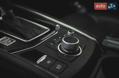 Внедорожник / Кроссовер Mazda CX-5 2021 в 