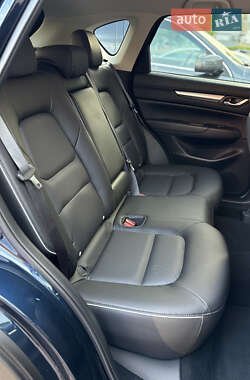 Внедорожник / Кроссовер Mazda CX-5 2023 в 