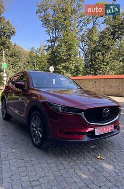 Позашляховик / Кросовер Mazda CX-5 2021 в 