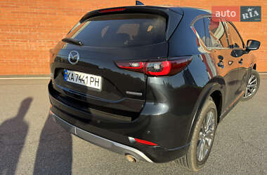 Позашляховик / Кросовер Mazda CX-5 2024 в 
