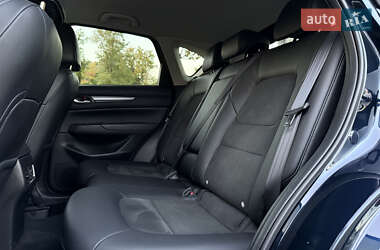 Позашляховик / Кросовер Mazda CX-5 2019 в 